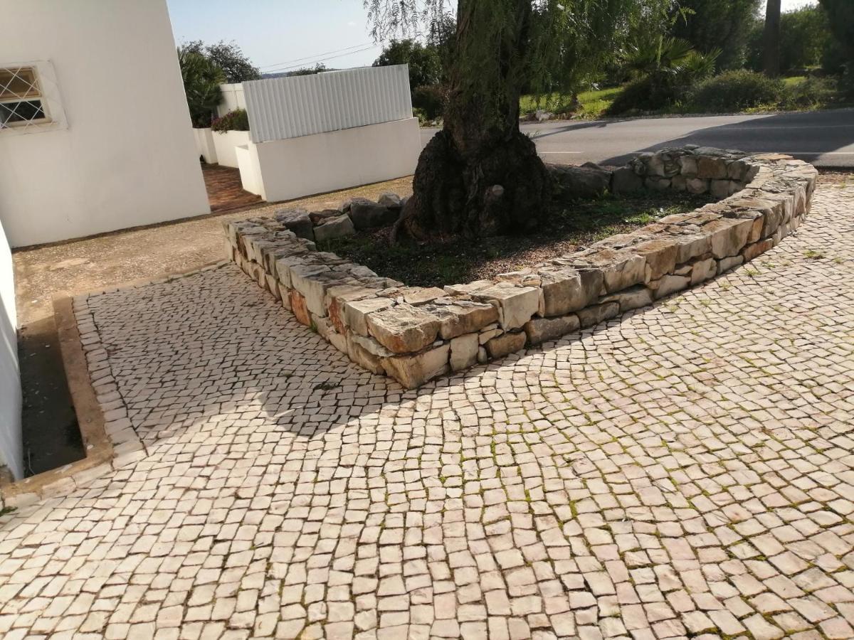 Duas Casas De Ferias Medronhal Faro Em 520 - 2 Exterior photo