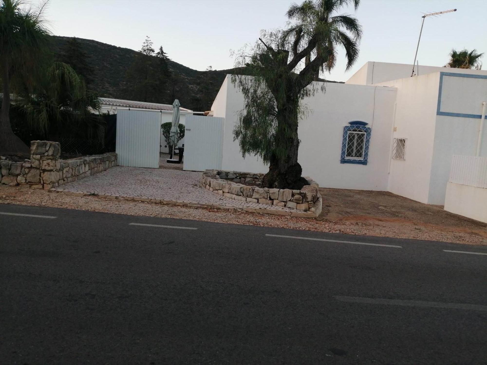 Duas Casas De Ferias Medronhal Faro Em 520 - 2 Exterior photo